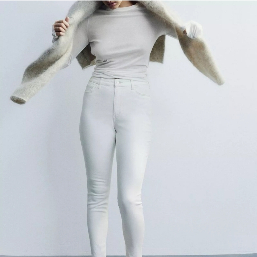 H&M White Curvy Jeggings‎ Ultra High Waist Ankle Lenght Skinny Size 2 & Denim